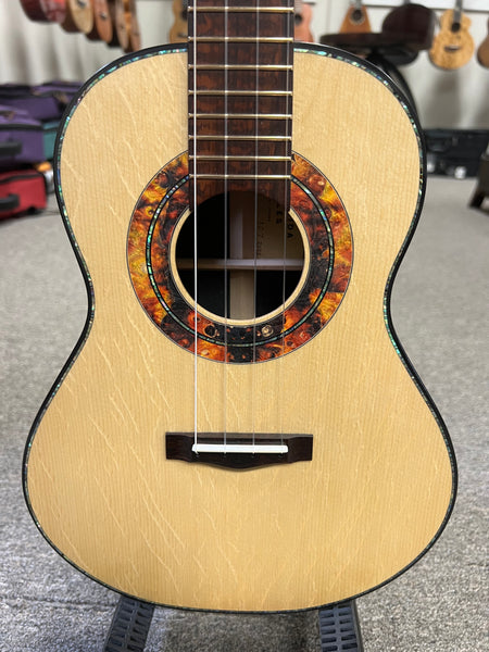 Joji Yoshida Solid Spruce/Brazillian Rosewood Custom Tenor Ukulele w/Case