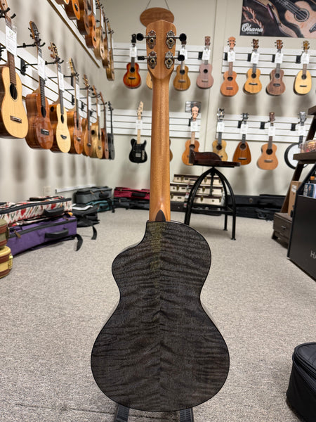 KALA KA-METD-BMR-B Solid Mango Black Night Baritone Ukulele w/Case - Pre Loved
