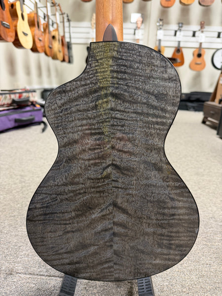 KALA KA-METD-BMR-B Solid Mango Black Night Baritone Ukulele w/Case - Pre Loved