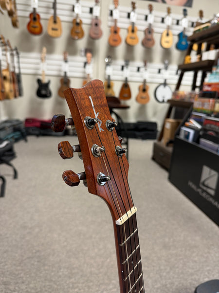 Kamaka HF-35 Solid Koa 5 String Tenor Ukulele w/Case - Made in Hawaii !!