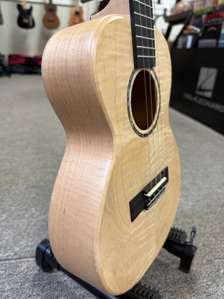 KALA KA-WF-AFM-T Solid Flame Maple Tenor Ukulele w/Case - Waterfall Series