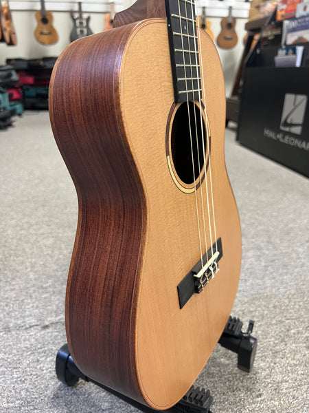 KALA KA-ASCP-B Baritone Ukulele - Solid Cedar/ Solid Pau Ferro