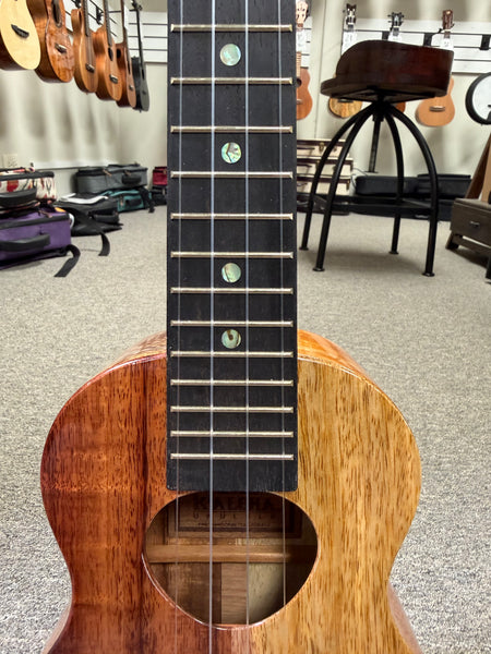KoAloha KSNP-00 Solid Koa/Mango Naupaka Soprano Ukulele w/Case