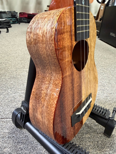 KoAloha KSNP-00 Solid Koa/Mango Naupaka Soprano Ukulele w/Case