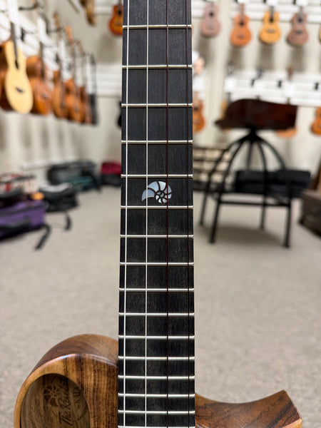 KALA Revelator Nautilus Myrtle Electric Tenor Ukulele w/Case - Made In The U.S.A.
