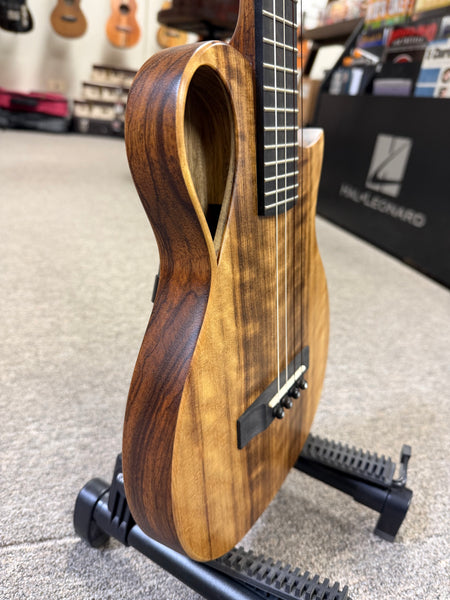 KALA Revelator Nautilus Myrtle Electric Tenor Ukulele w/Case - Made In The U.S.A.