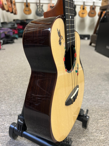 aNueNue UT-200HB Hummingbird Tenor Ukulele w/Case - Moon Bird Series -  Solid Spruce/Solid Rosewood