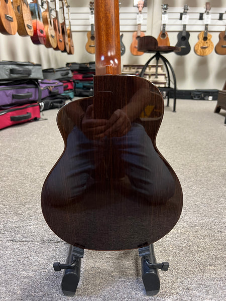 aNueNue UT-200HB Hummingbird Tenor Ukulele w/Case - Moon Bird Series -  Solid Spruce/Solid Rosewood