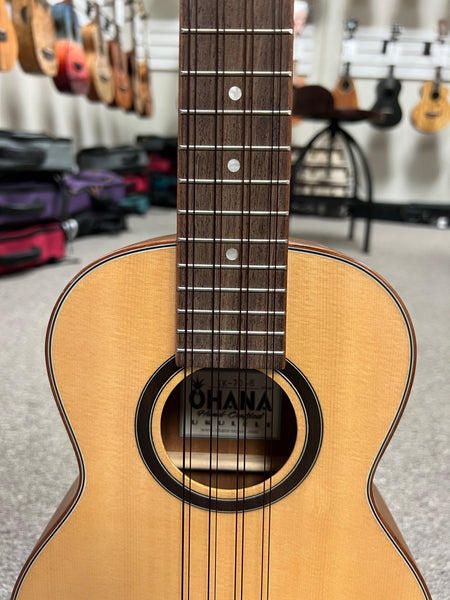 Ohana TK-70-8 Solid Spruce-Mahogany Tenor Ukulele w/Case - Pre Loved
