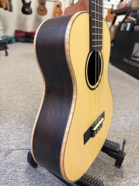 KALA KA-ASZCT-ST Solid Spruce/Ziricote Tenor XL Ukulele - Super Tenor