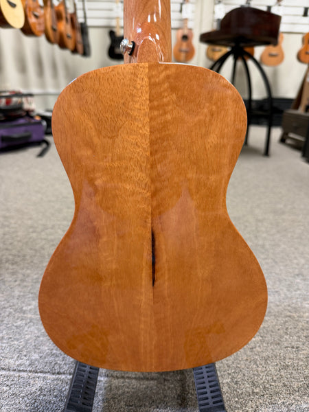 Makaio MSMC-10 Spalted Mango Concert Ukulele w/Case