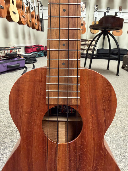 Kamaka HF-2 Kukui Koa Concert Ukulele w/Case - Made in Hawaii !!