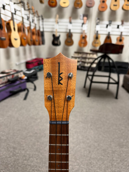 Kamaka HF-2 Kukui Koa Concert Ukulele w/Case - Made in Hawaii !!