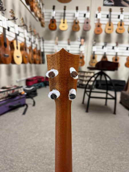 Kamaka HF-2 Kukui Koa Concert Ukulele w/Case - Made in Hawaii !!