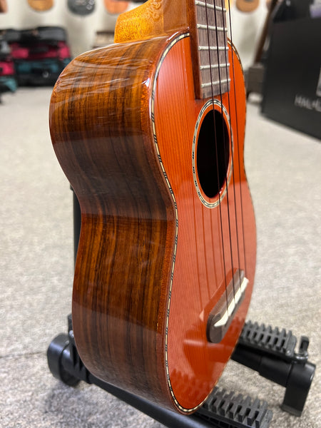 OHANA SK-50G Soprano Ukulele - Solid Cedar/Solid Rosewood - Pre Loved