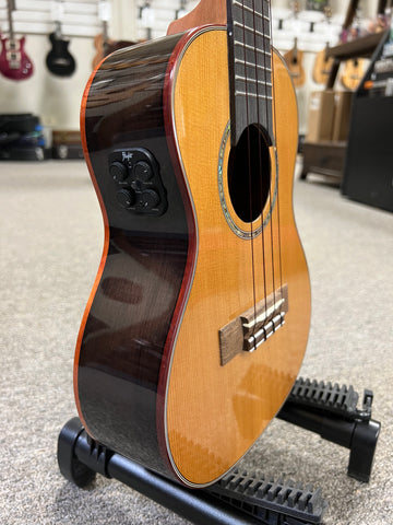 Flight diana soundwave online ukulele for sale