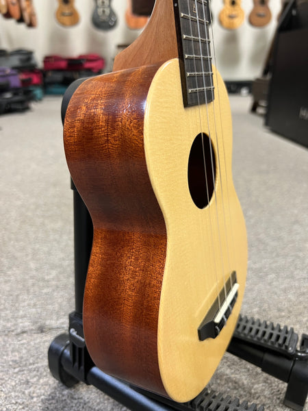 Rebel Double Cheese Soprano Ukulele w/Case - Matte Finish- Solid Spruce/Solid Mahogany