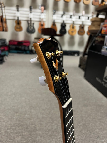 Rebel Cheesecake Soprano Ukulele w/Case- Solid Spruce/Solid Mahogany - Rebel Slim Soprano