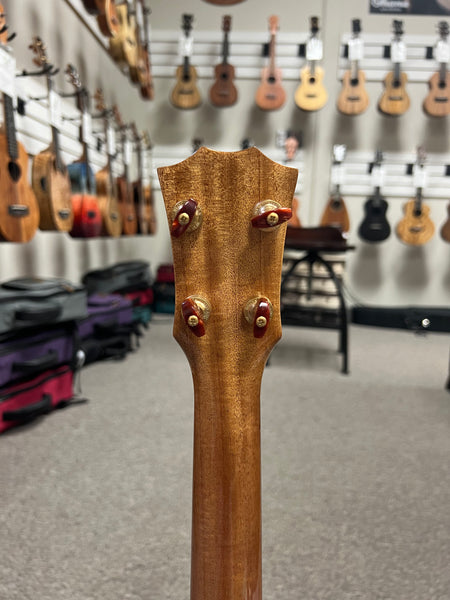 Rebel Creme Brulee Concert Longneck Ukulele w/Case- Solid Mango - Rebel Mango Slim Super Concert