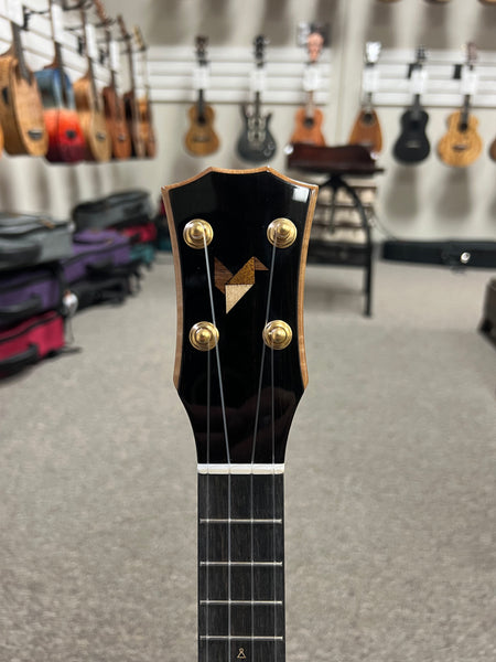 Rebel Creme Brulee Solid Mango Concert Ukulele w/Case - Rebel Mango Slim Concert