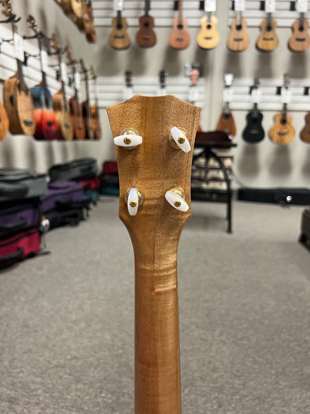 Rebel Creme Brulee Solid Mango Concert Ukulele w/Case - Rebel Mango Slim Concert