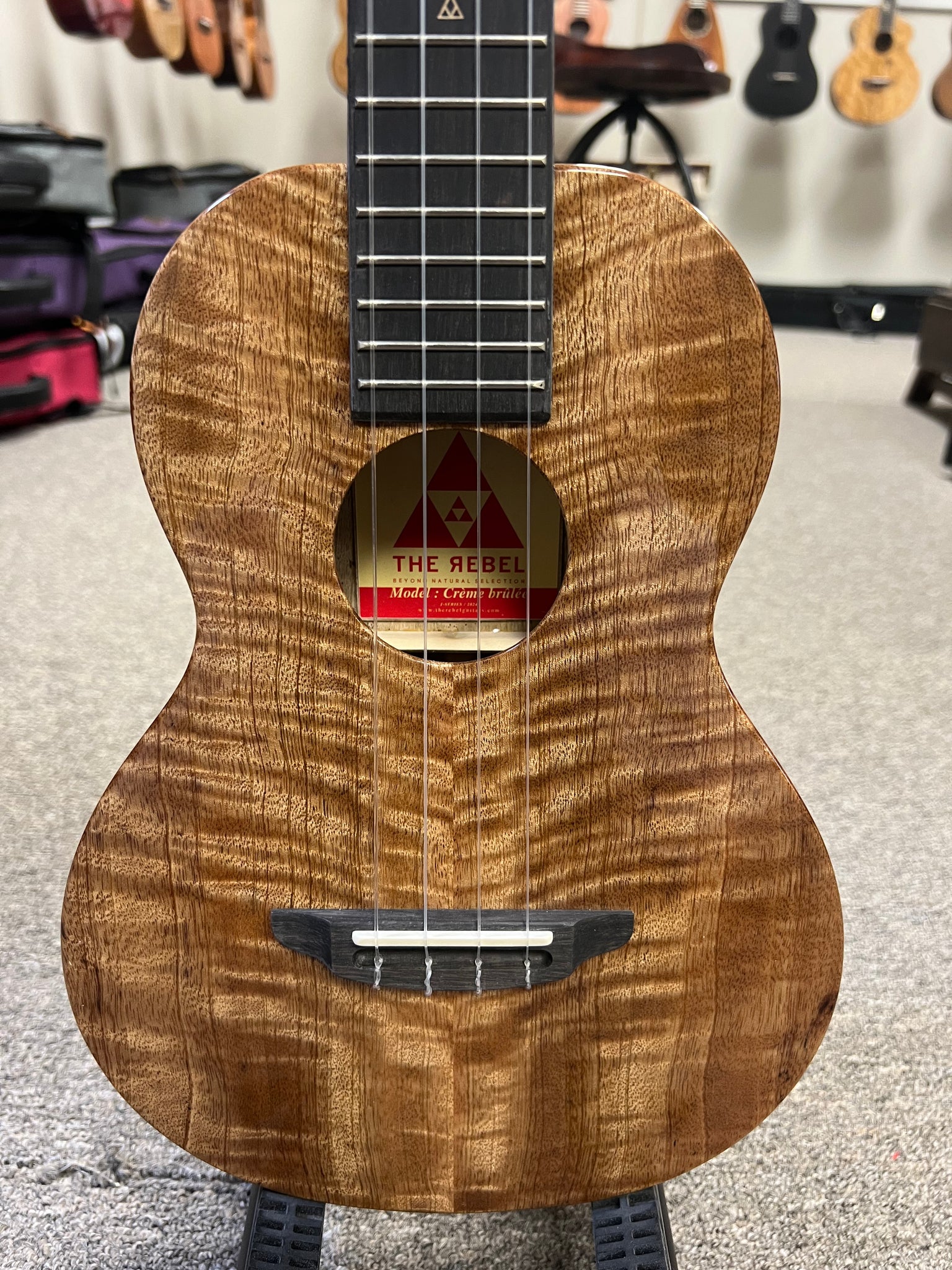 Rebel Creme Brulee Solid Mango Tenor Ukulele w/Case - Rebel Mango Slim Tenor