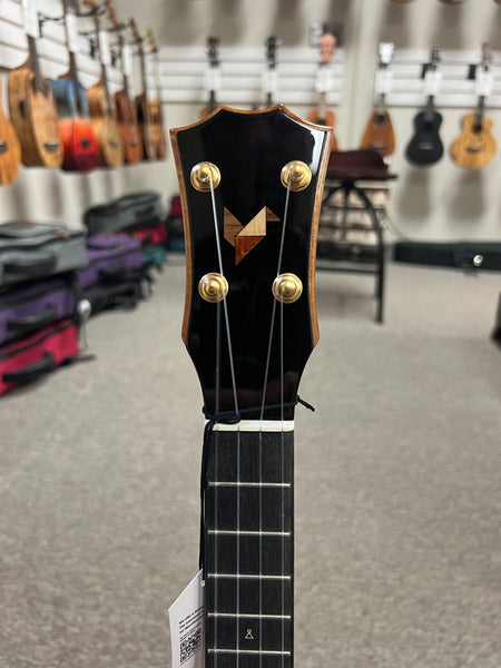 Rebel Creme Brulee Solid Mango Tenor Ukulele w/Case - Rebel Mango Slim Tenor