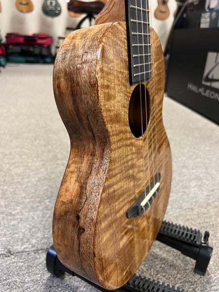 Rebel Creme Brulee Solid Mango Tenor Ukulele w/Case - Rebel Mango Slim Tenor