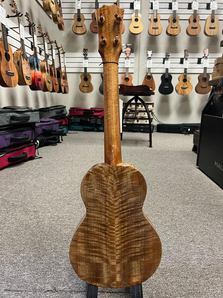 Rebel Creme Brulee Solid Mango Tenor Ukulele w/Case - Rebel Mango Slim Tenor