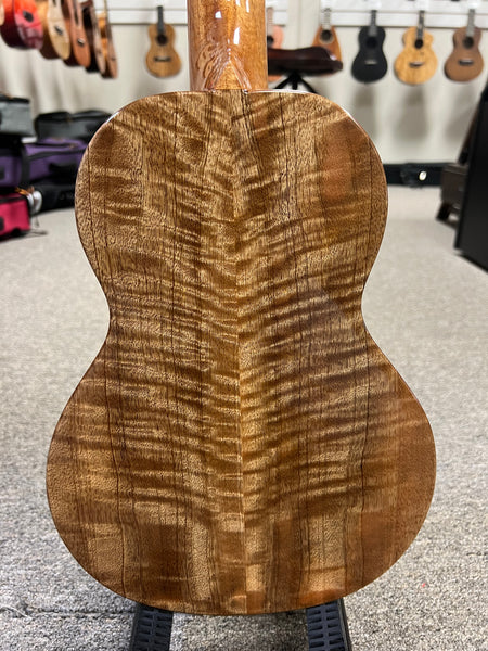 Rebel Creme Brulee Solid Mango Tenor Ukulele w/Case - Rebel Mango Slim Tenor