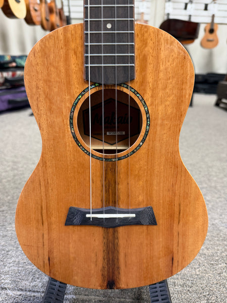 Makaio MSMT-10 Spalted Mango Tenor Ukulele w/Case