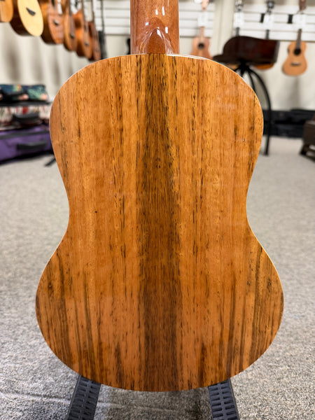 Makaio MSMT-10 Spalted Mango Tenor Ukulele w/Case
