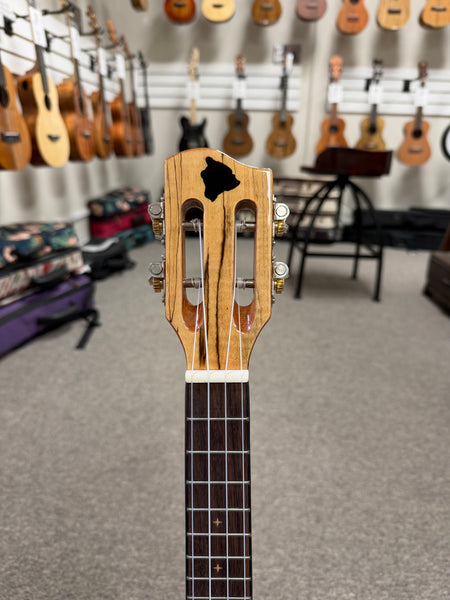 HUG SMP-CG Spalted Maple Concert Ukulele