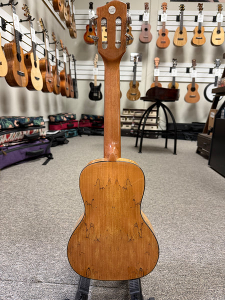 HUG SMP-CG Spalted Maple Concert Ukulele