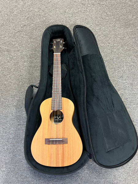 Oli L-TM-S Solid Mahogany Satin Tenor Ukulele w/Case