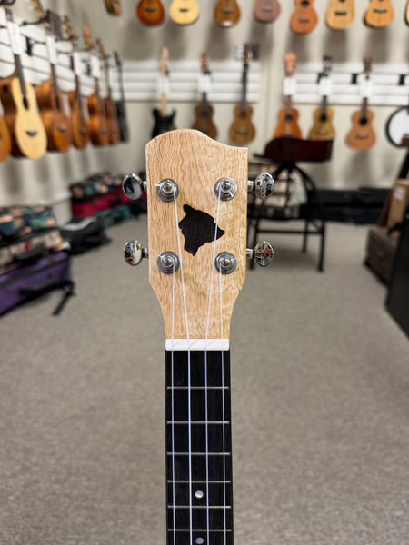 HUG SCSM-T Solid Cedar/Spalted Maple Tenor Ukulele