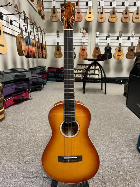 Oli L2-BSFM-SB Solid Spruce/Flame Maple Sunburst Baritone Ukulele w/Case