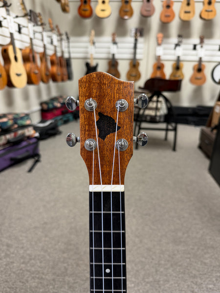 HUG SSM-T Solid Spruce/Mahogany Tenor Ukulele