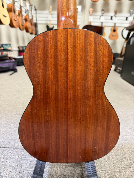 HUG SSM-T Solid Spruce/Mahogany Tenor Ukulele