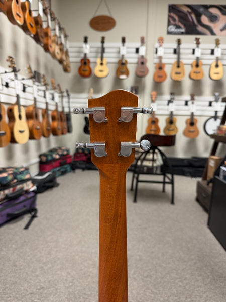 HUG SSM-B Solid Spruce/Mahogany Baritone Ukulele