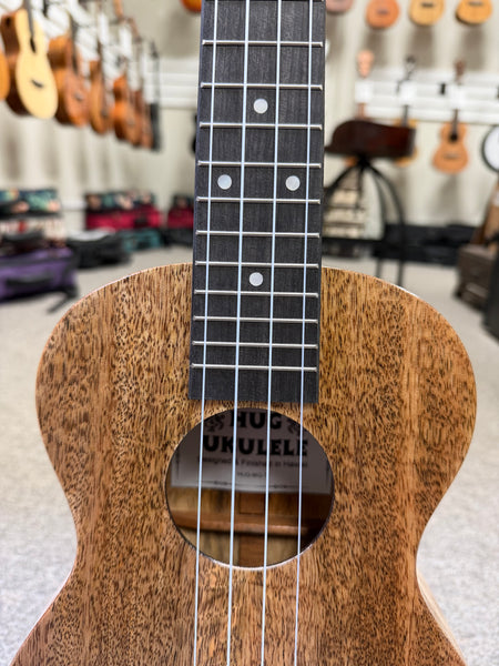 HUG MG-T Solid Mango Tenor Ukulele