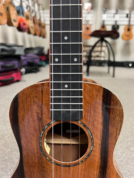 Makaio MSMT-10E  Electric Spalted Mango Tenor Ukulele w/Case - #2