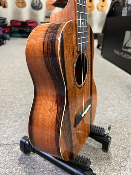 Makaio MSMT-10E  Electric Spalted Mango Tenor Ukulele w/Case - #2