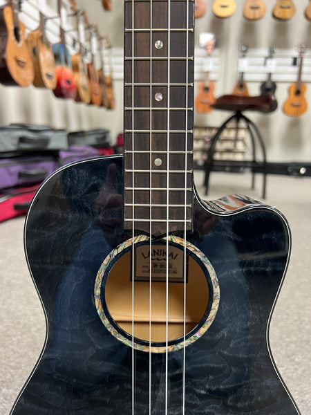LANIKAI QM-BKCEB Quilted Maple Electric Baritone Ukulele w/Case - Transparent Black