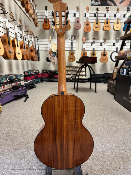 KALA KA-CT-SA-BG Solid Acacia Baritone Ukulele w/Case #1 - Contour Series