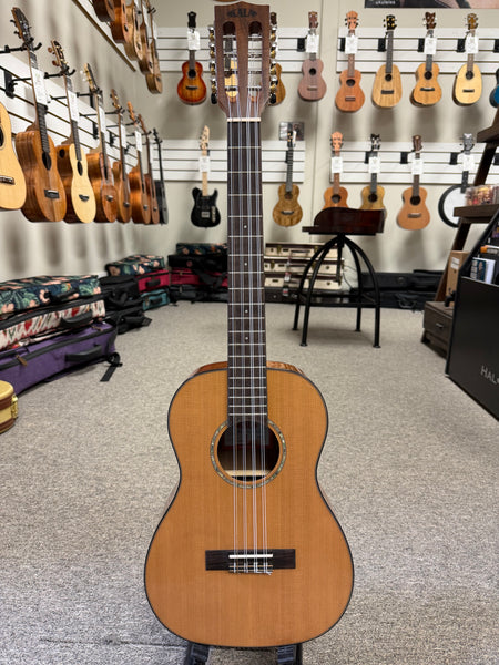 KALA KA-SCAC-B8 Solid Cedar Top/Acacia 8 String Baritone Ukulele