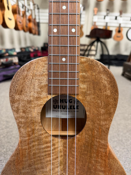HUG MG-B Solid Mango Baritone Ukulele