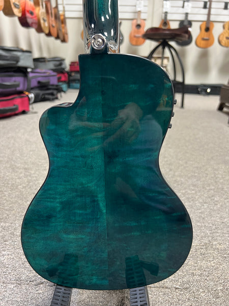 LANIKAI QM-BLCEC Quilted Maple Electric Concert Ukulele w/Case- Transparent Blue