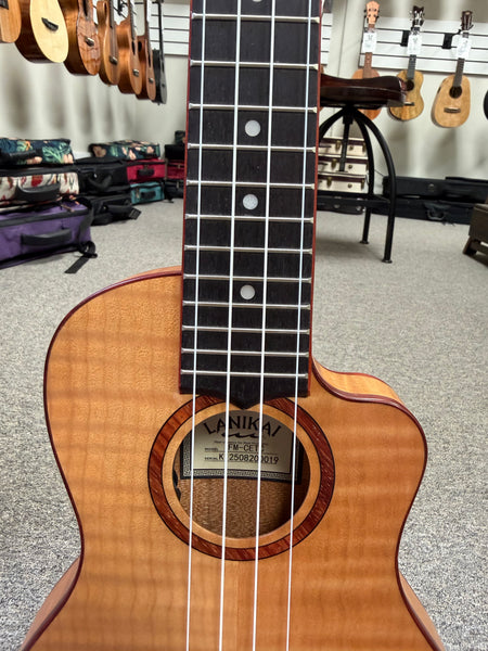 Lanikai FM-CETC Flamed Maple Electric Concert Ukulele w/Case - Thin Body Travel Uke