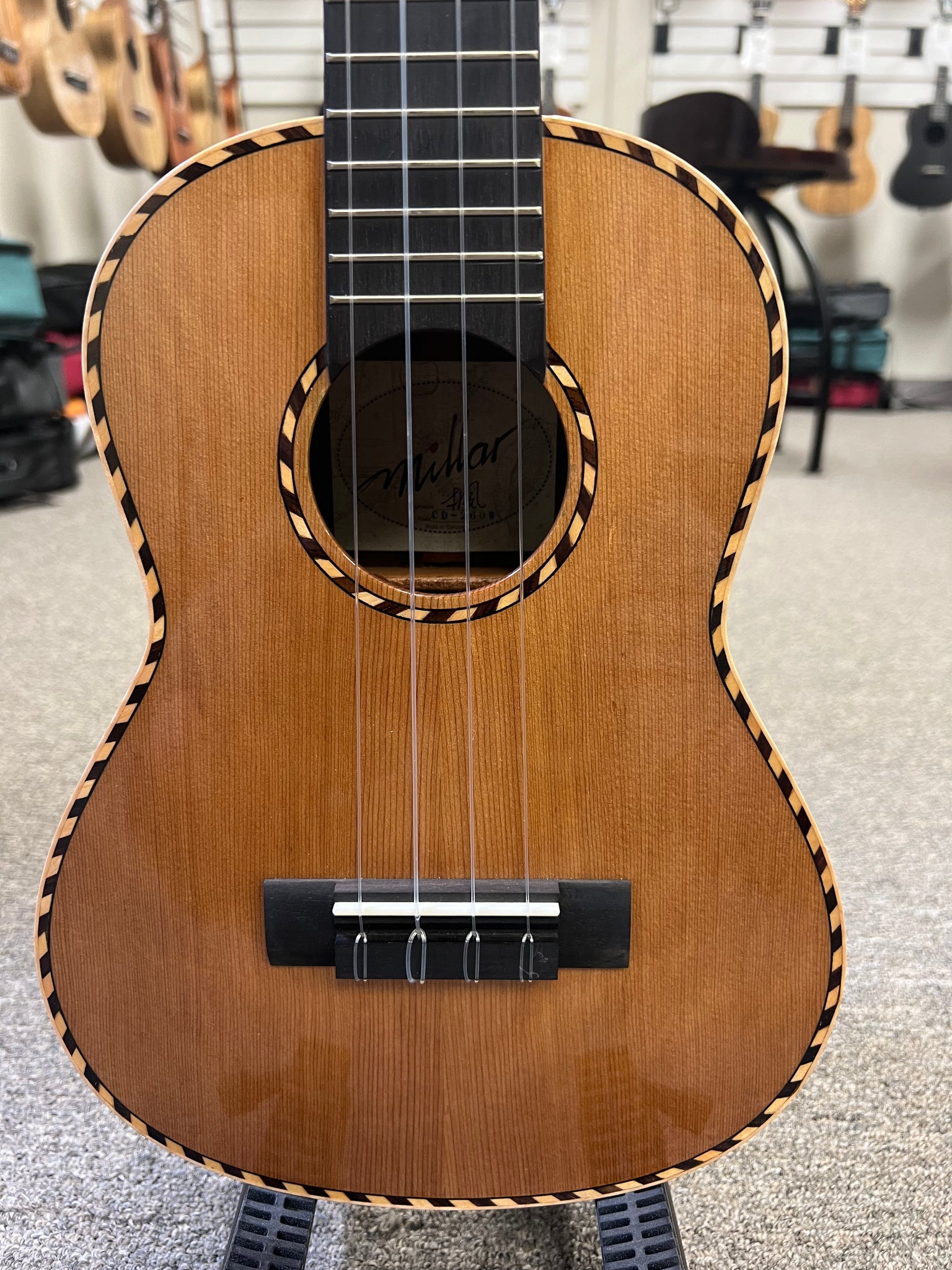 Millar CD-260W Solid Cedar/Solid Rosewood Tenor Ukulele